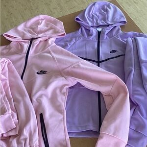 Nike Performance Jackets in Pink and Purple